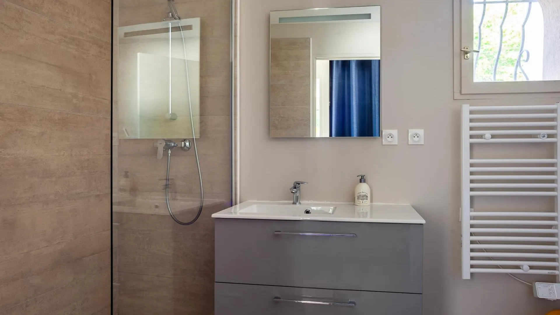 Apartment Appart Cocon Avec Piscine Et Jardin Marseille France